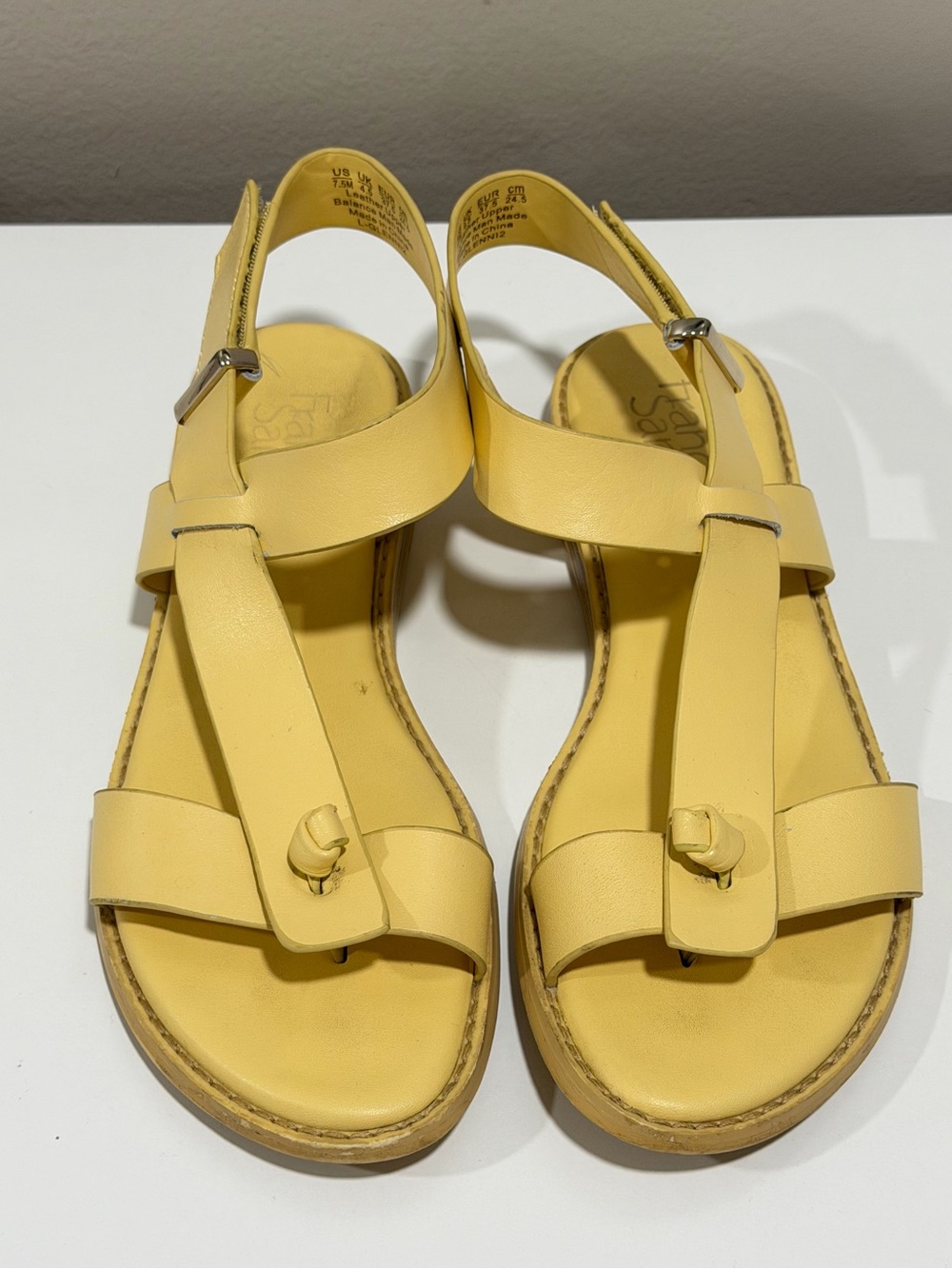 Franco Sarto L-Glenni2 Yellow Leather Thongs Sandals Women Size 7.5